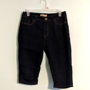 Dark wash denim capris